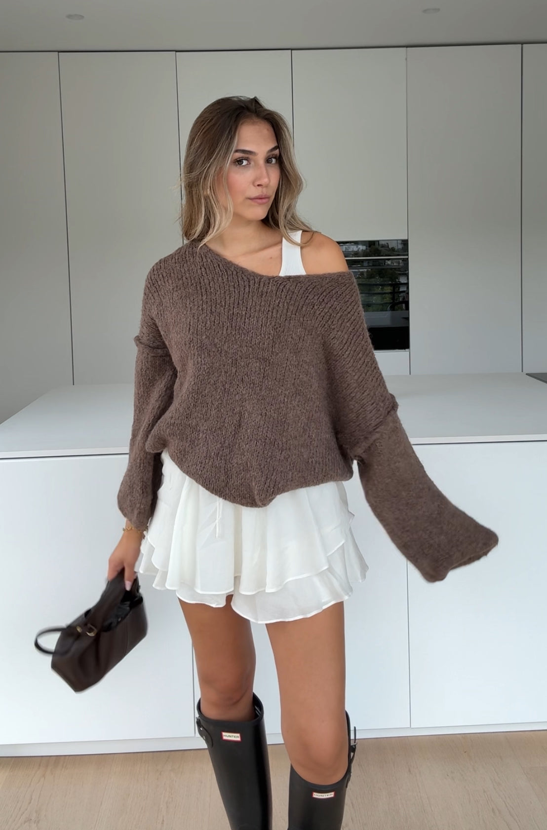 Avvolta: Eleganza e Comfort in un Solo Stile