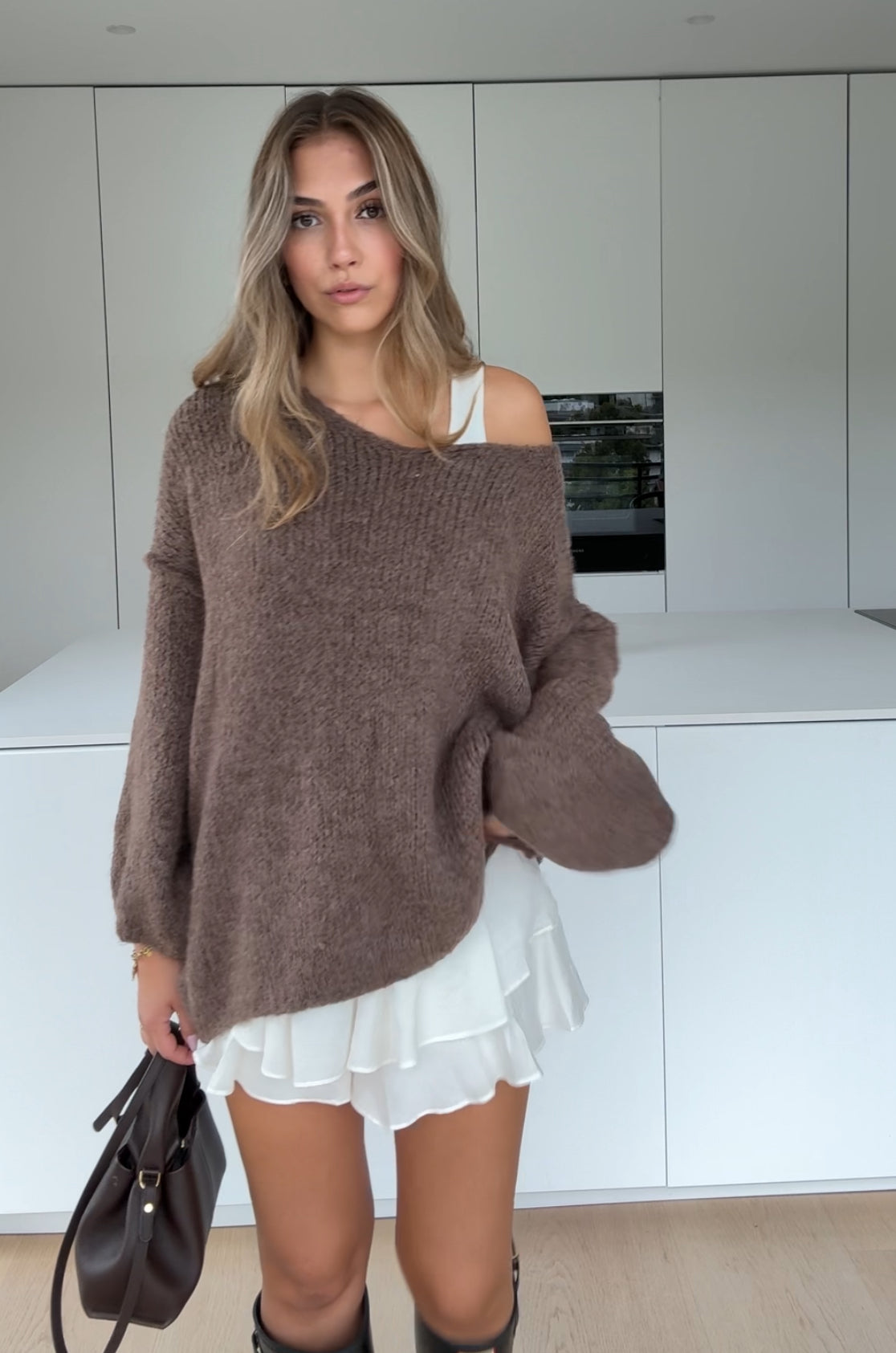 Avvolta: Eleganza e Comfort in un Solo Stile