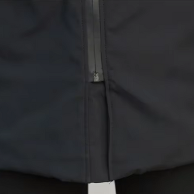 Cappotto Nero Minimalista