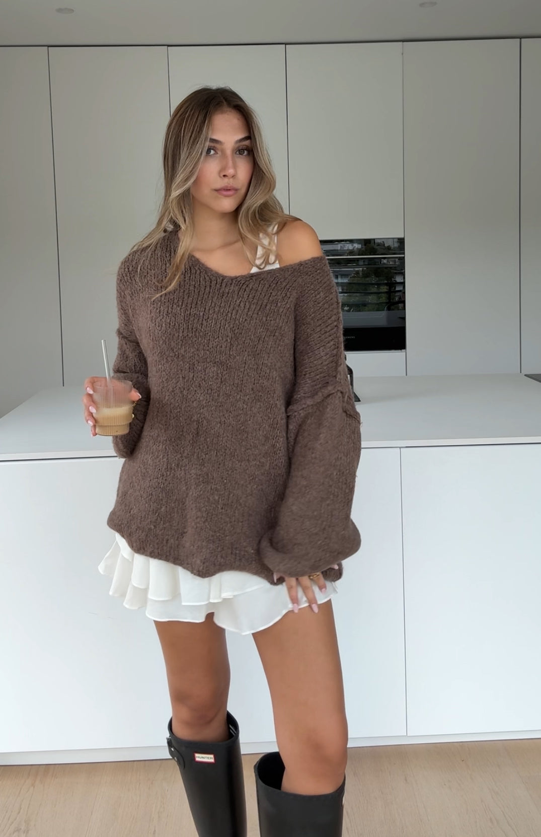 Avvolta: Eleganza e Comfort in un Solo Stile